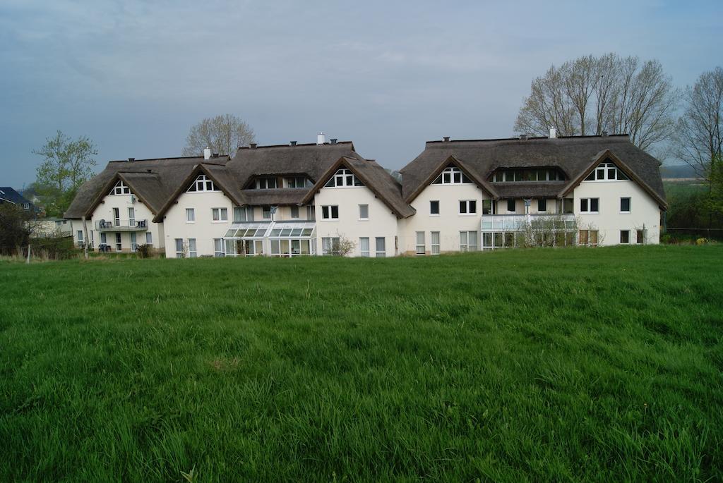 Fewo 18 Im Strandhaus Lobbe Mit Balkon Екстериор снимка
